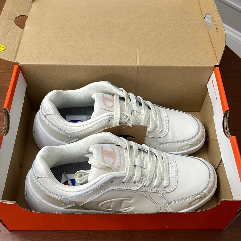 Champion Sneakers
